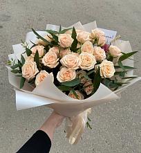 Букет Кремовые розы Латте в Юрге