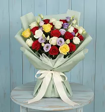 Букет цветов из:  Розы в Юрге