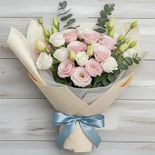 Букет цветов из:  Лизиантусы в Юрге