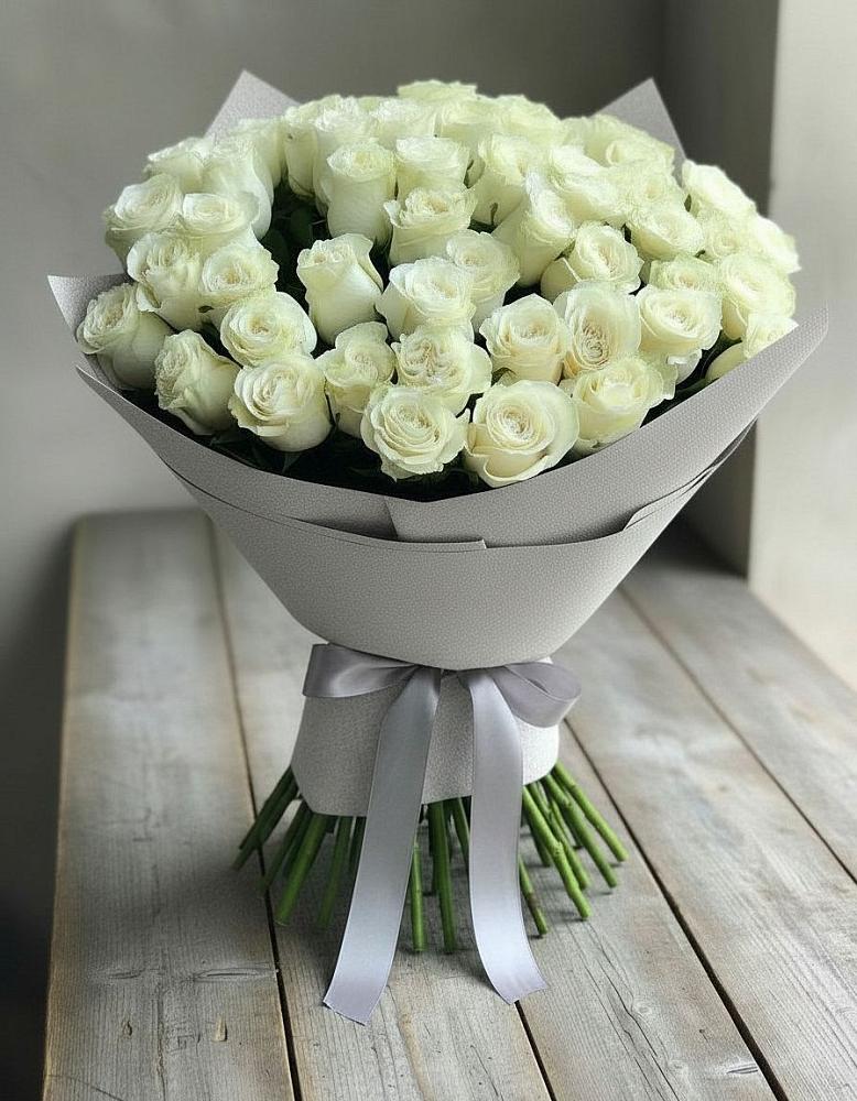 Букет 35 Белых роз в Юрге