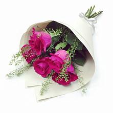 Букет цветов из:  Розы в Юрге