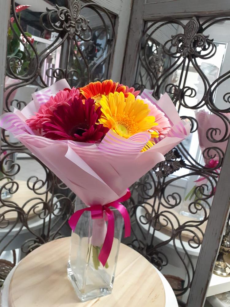 Букет цветов из: Герберы в Юрге