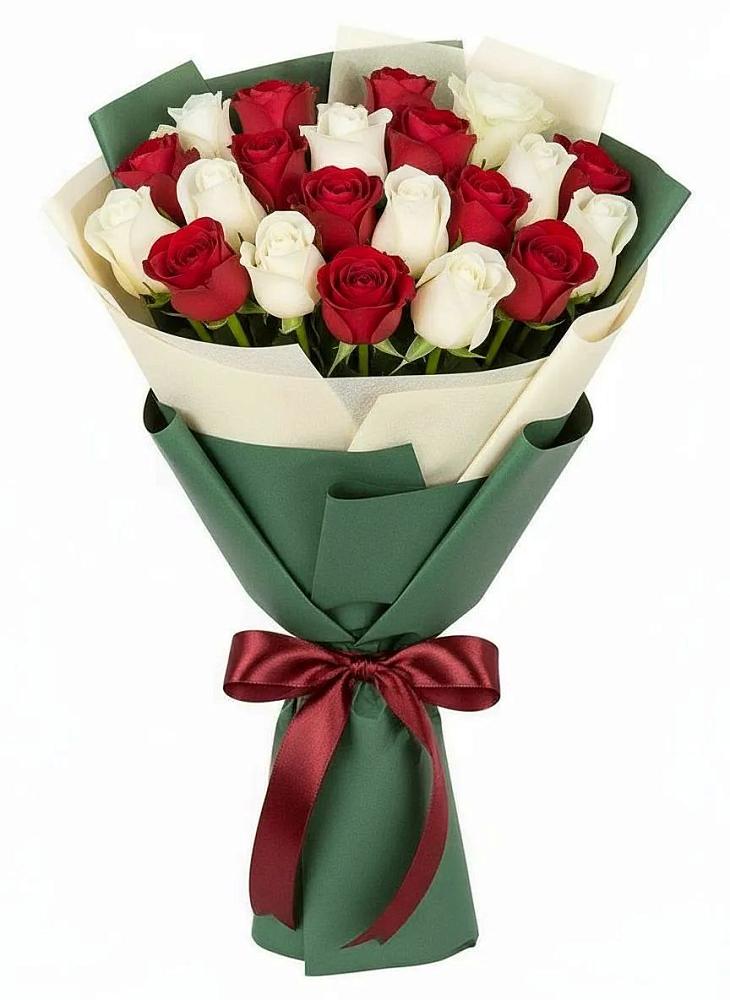Букет Микс из красных и белых роз в Юрге