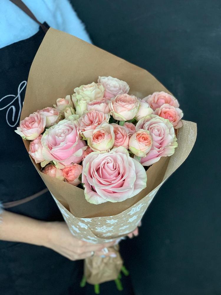 Букет цветов из: Хризантемы и Розы в Юрге