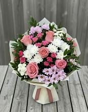 Букет цветов из:  Альстромерии, Гвоздики, Розы и Хризантемы в Юрге