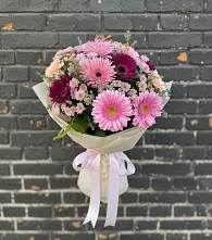 Букет цветов из:  Герберы и Хризантемы в Юрге