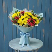 Букет цветов из:  Альстромерии и Хризантемы в Юрге